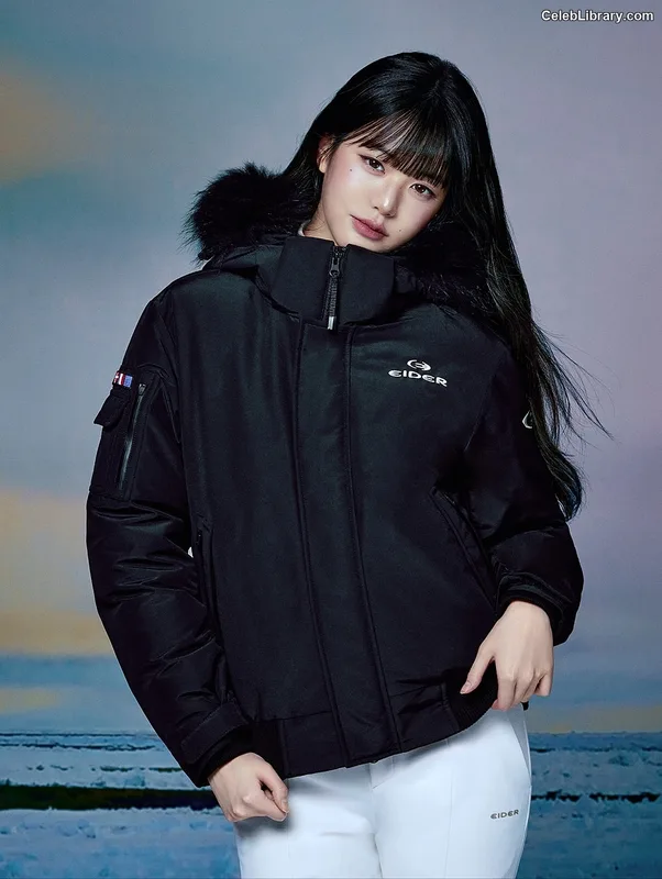 Jang Won-young  장원영 WONYOUNG photo 5 of 5846