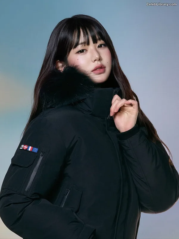 Jang Won-young  장원영 WONYOUNG photo 6 of 5846