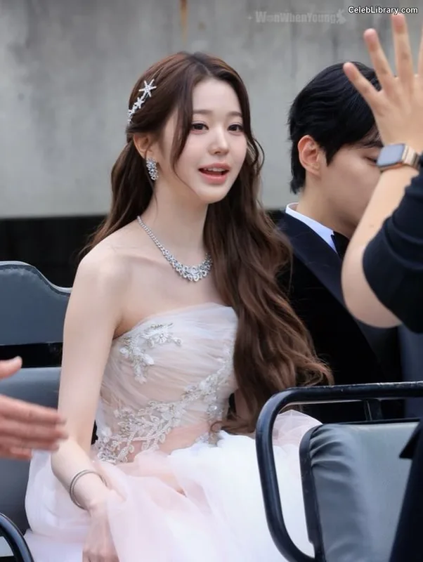 Jang Won-young  장원영 WONYOUNG photo 22 of 5846