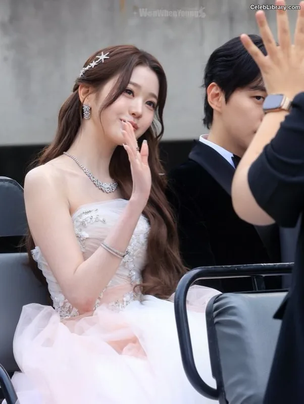 Jang Won-young  장원영 WONYOUNG photo 23 of 5846