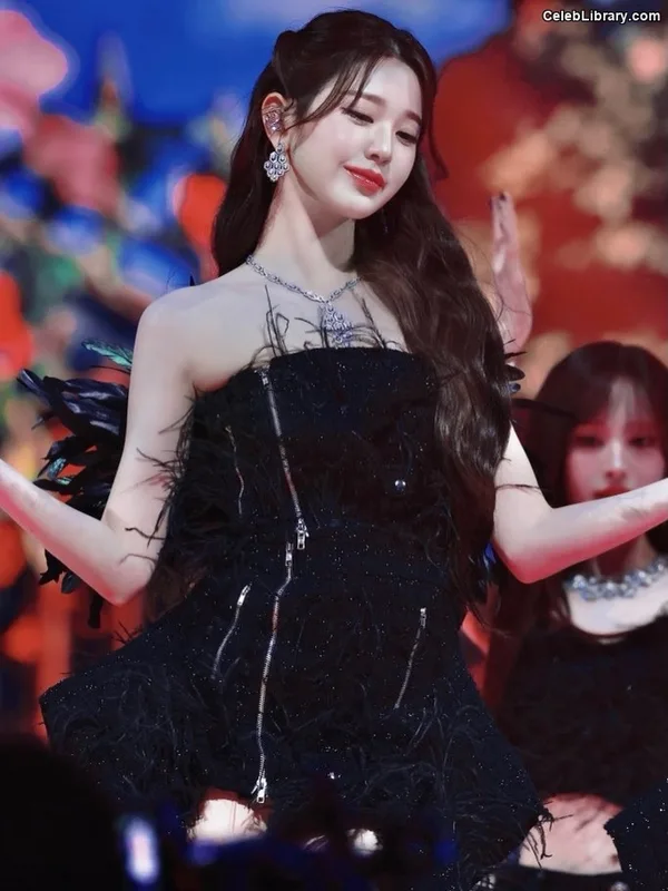 Jang Won-young  장원영 WONYOUNG photo 12 of 5846