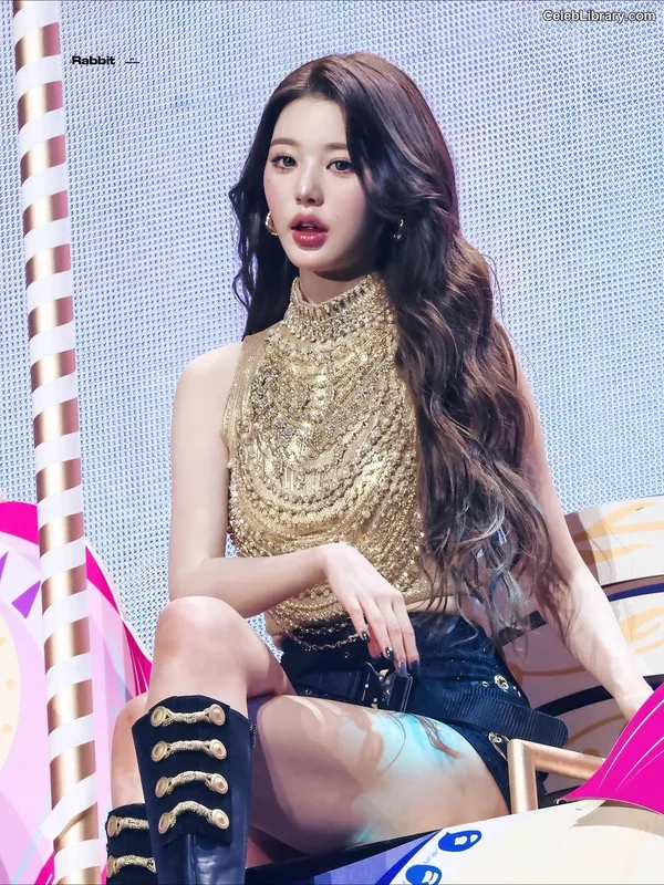 Jang Won-young  장원영 WONYOUNG photo 18 of 5846