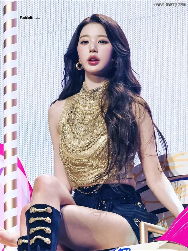 Jang Won-young  장원영 WONYOUNG photo 19 of 5846