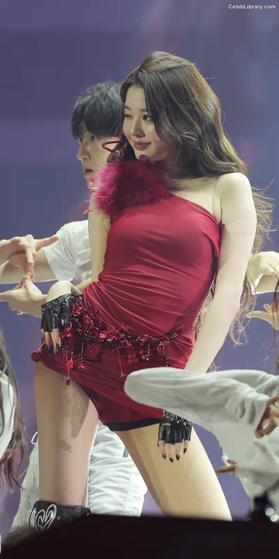 Jang Won-young  장원영 WONYOUNG photo 12 of 5846