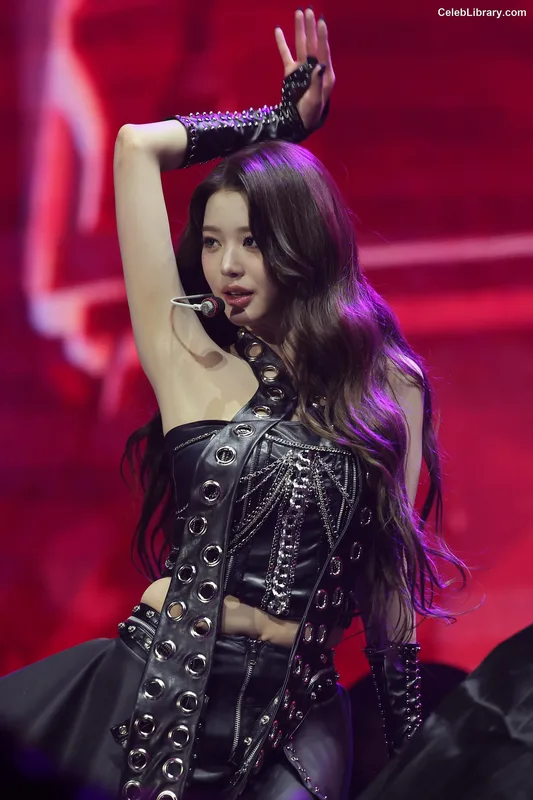 Jang Won-young  장원영 WONYOUNG photo 13 of 5846