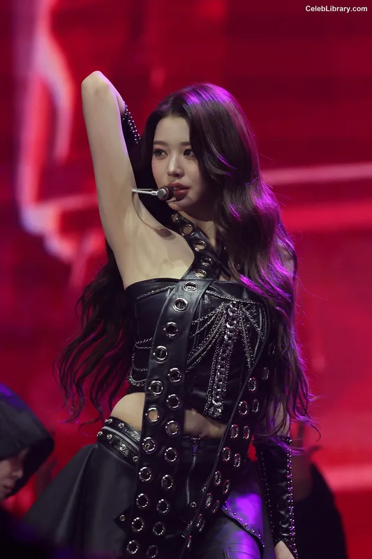 Jang Won-young  장원영 WONYOUNG photo 15 of 5846