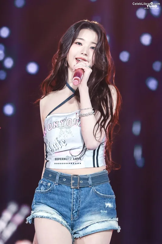 Jang Won-young  장원영 WONYOUNG photo 6 of 5846
