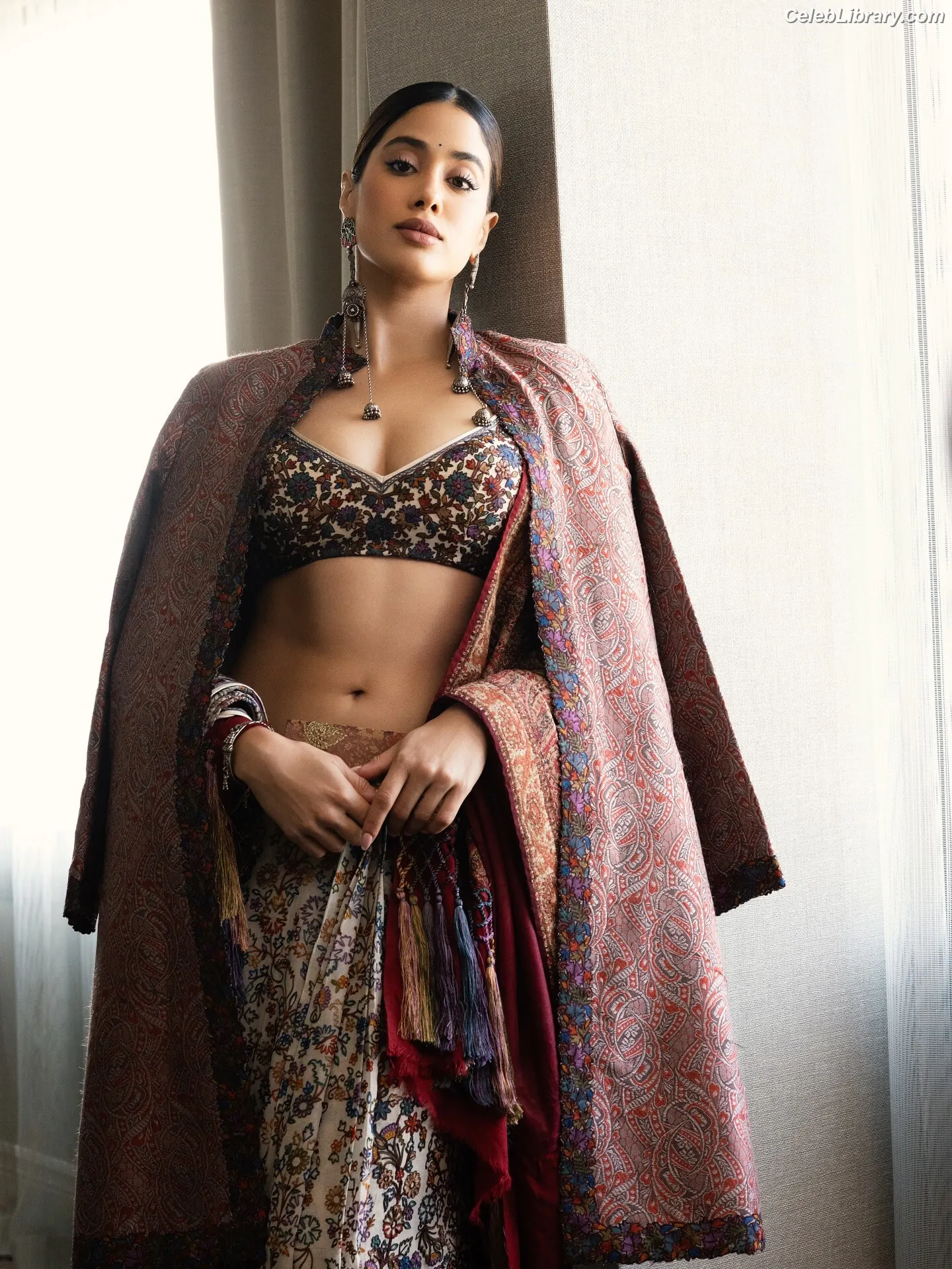 Janhvi Kapoor photo 6 of 234