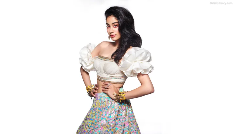 Janhvi Kapoor photo 2 of 235