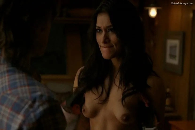 Janina Gavankar photo 22 of 228