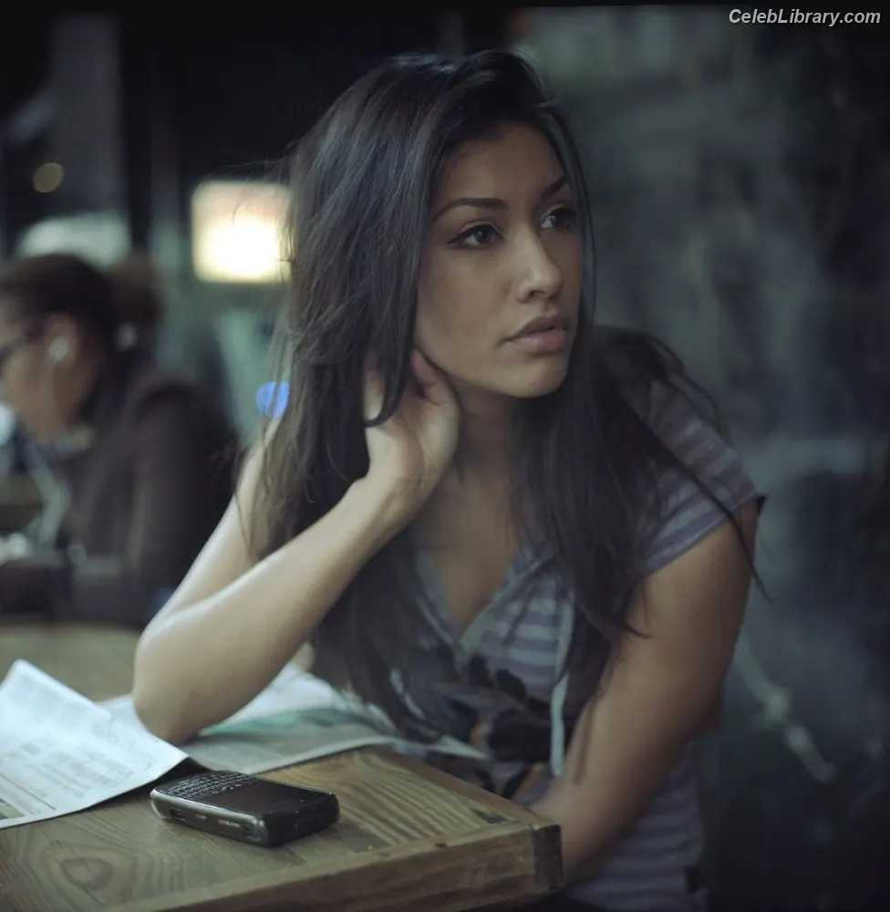 Janina Gavankar photo 16 of 228