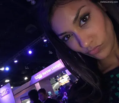 Janina Gavankar