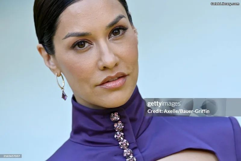Janina Gavankar photo 13 of 229