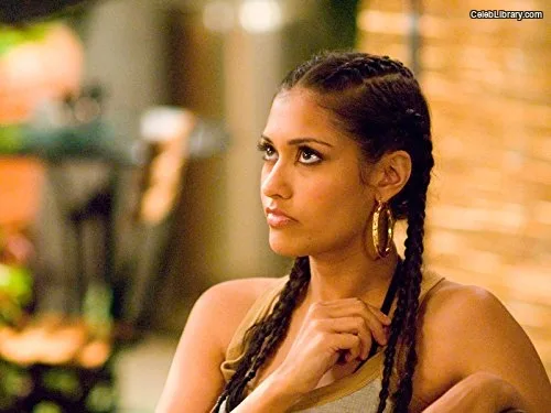 Janina Gavankar photo 16 of 229