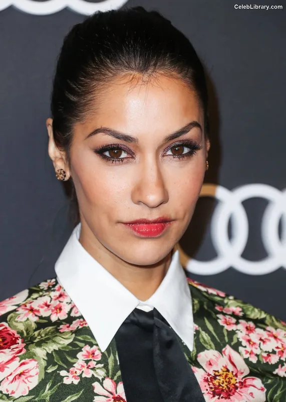 Janina Gavankar photo 24 of 229