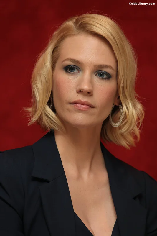 January Jones photo 15 of 302