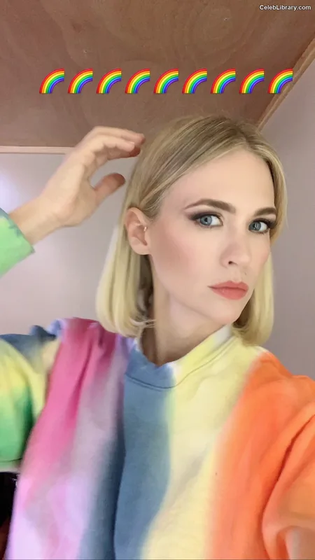January Jones photo 12 of 302