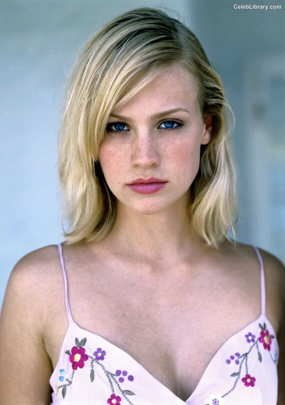 January Jones photo 16 of 302