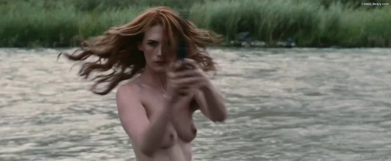 January Jones photo 20 of 302
