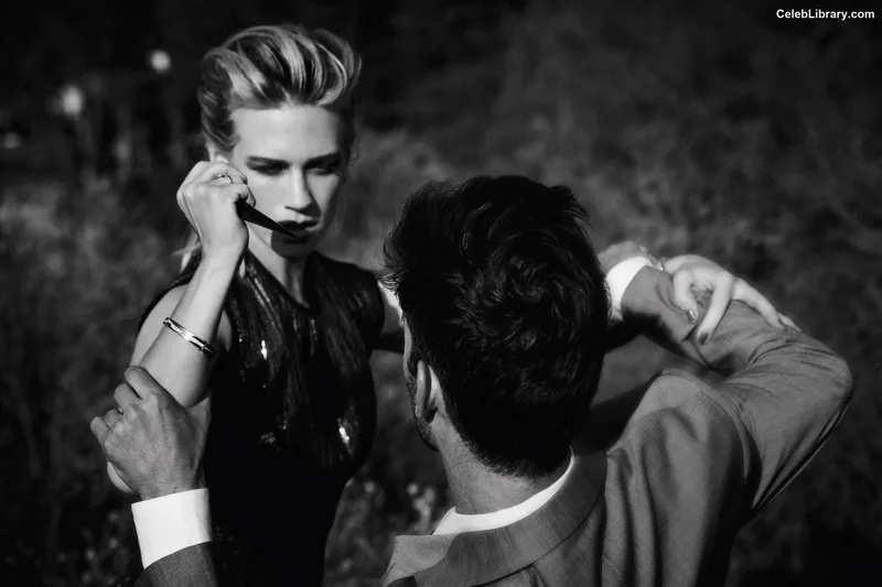 January Jones photo 13 of 302