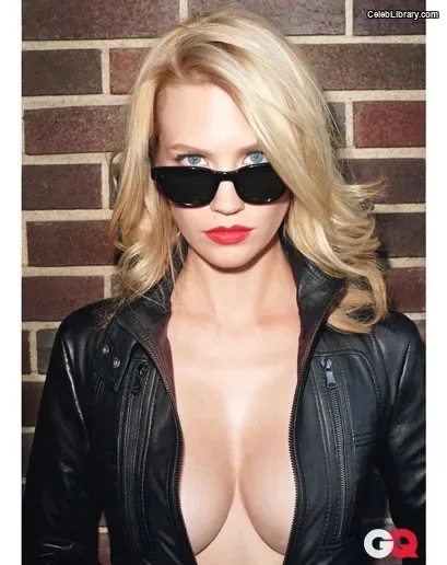 January Jones photo 23 of 302