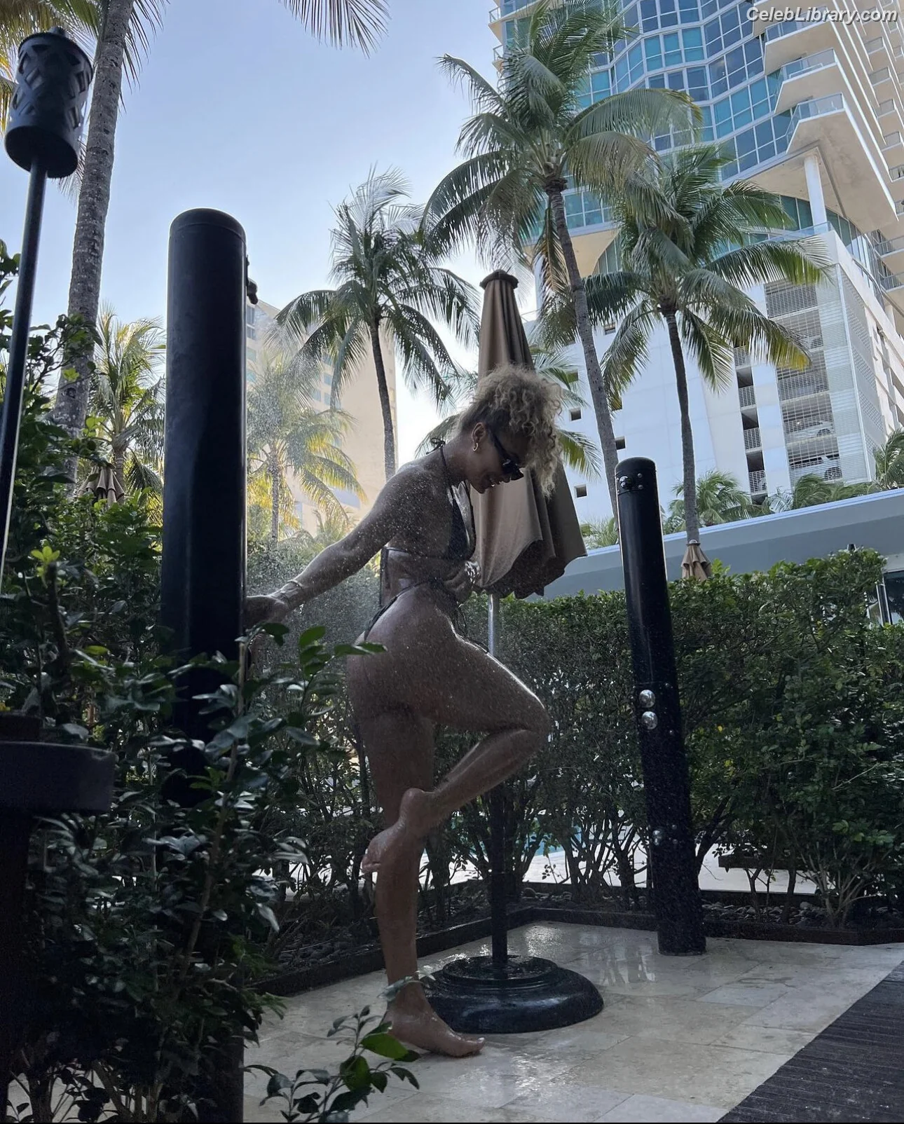 Jasmine Sanders photo 15 of 393