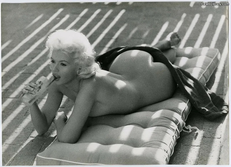 Jayne Mansfield photo 3 of 27