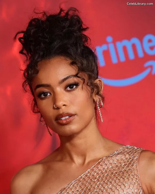 Jaz Sinclair photo 15 of 85
