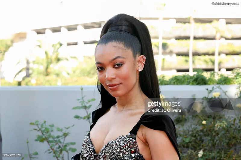 Jaz Sinclair photo 18 of 85
