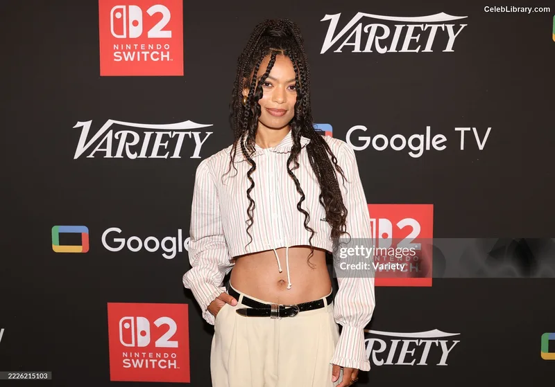 Jaz Sinclair photo 24 of 85