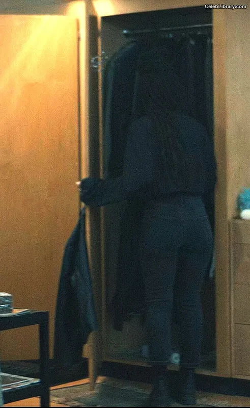 Jaz Sinclair photo 8 of 85