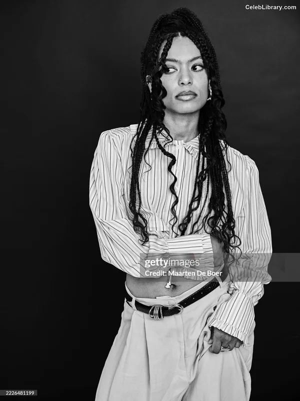 Jaz Sinclair photo 10 of 85