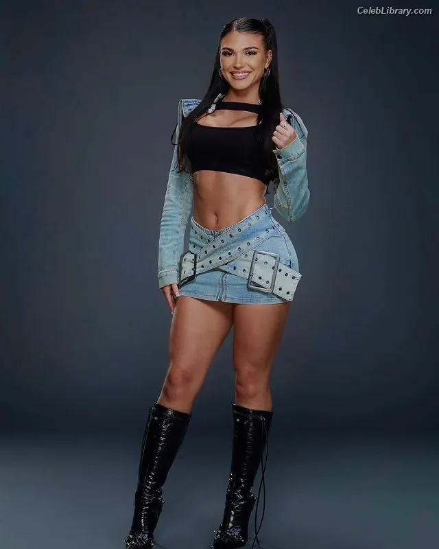 Jazmyn Nyx photo 2 of 755