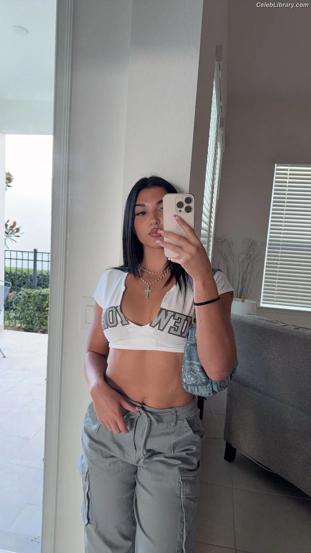 Jazmyn Nyx photo 1 of 755