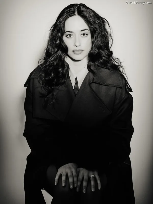Jeanine Mason photo 5 of 14