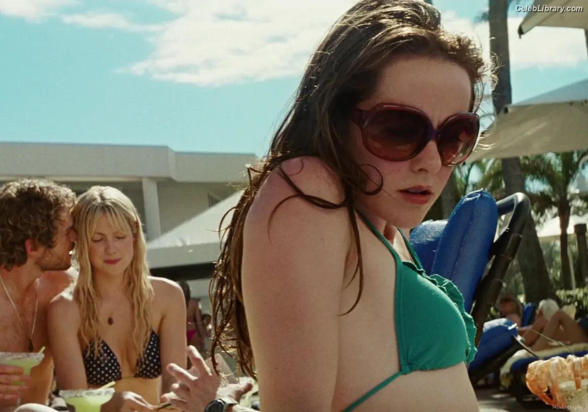 Jena Malone photo 3 of 21