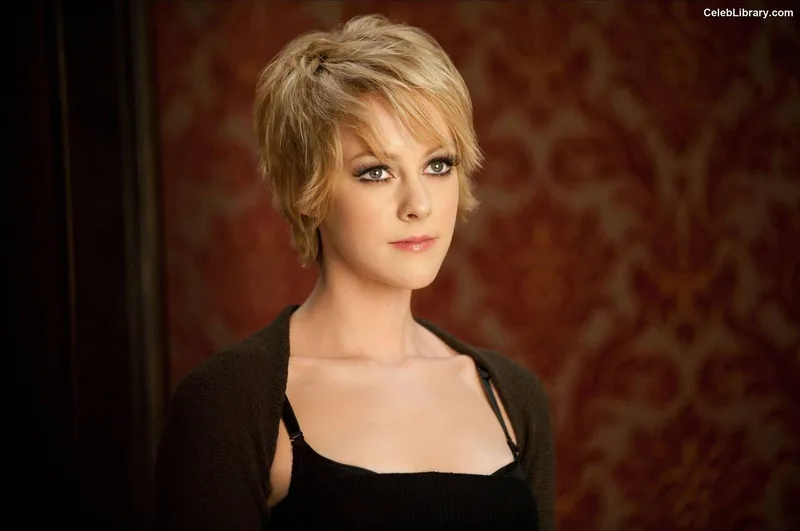 Jena Malone photo 19 of 22