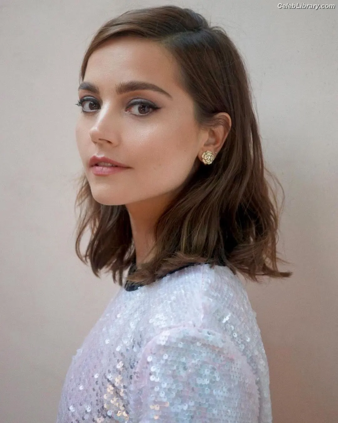 Jenna Coleman photo 10 of 499