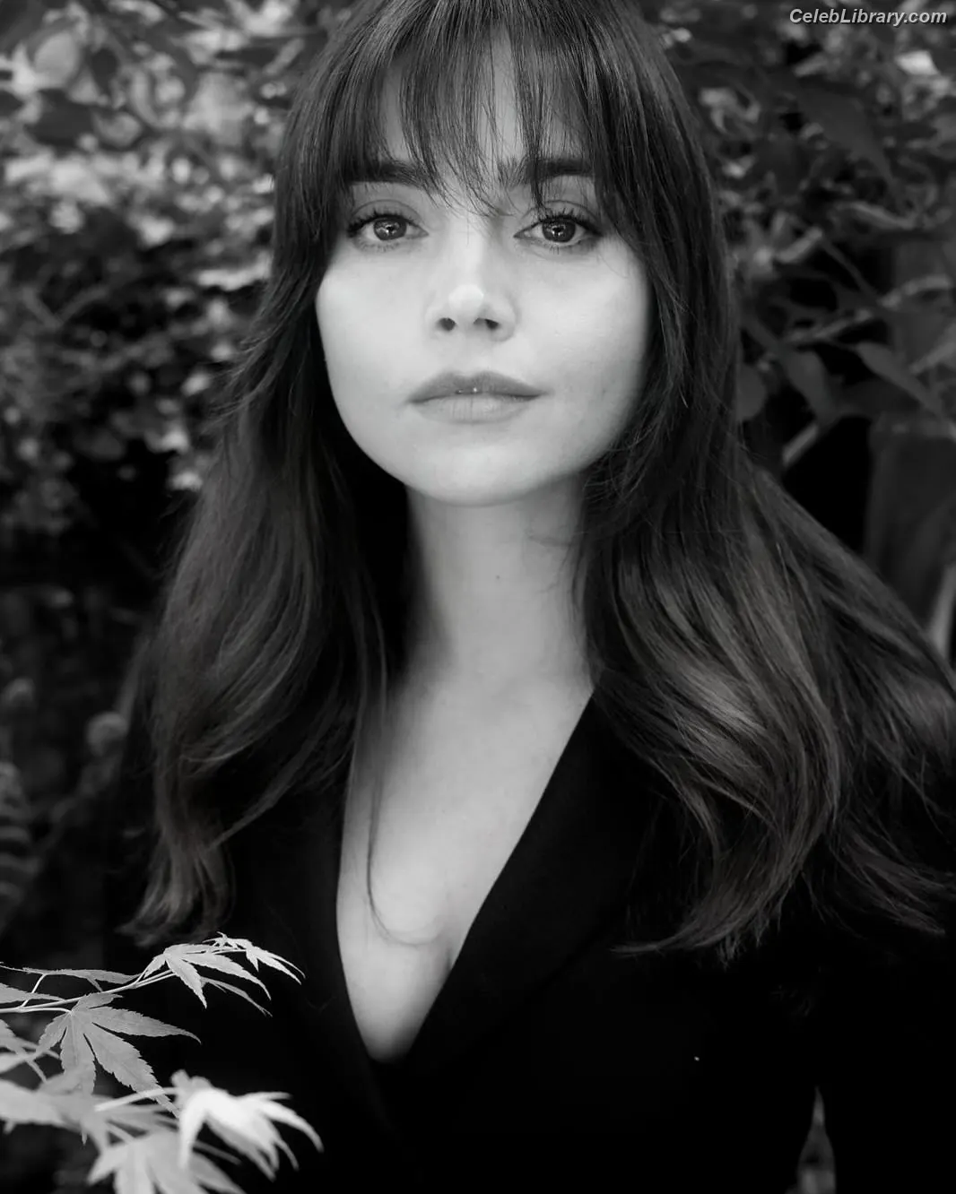 Jenna Coleman photo 17 of 499