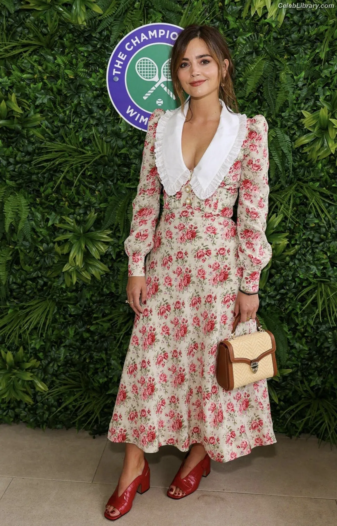 Jenna Coleman photo 11 of 499