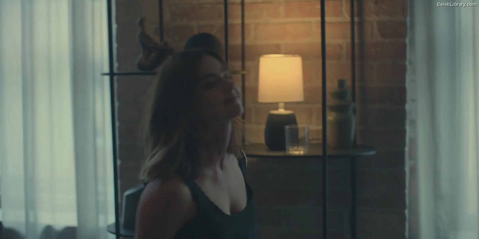 Jenna Coleman photo 9 of 499