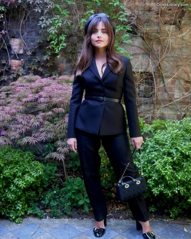 Jenna Coleman photo 16 of 499