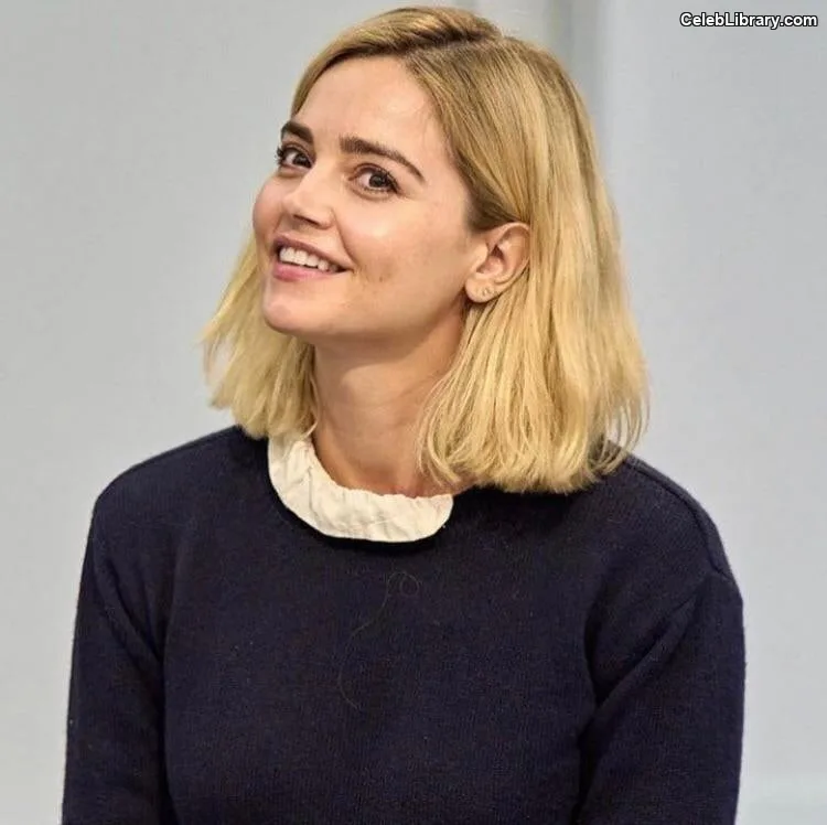Jenna Coleman photo 6 of 499