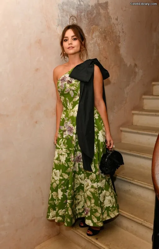 Jenna Coleman photo 22 of 499