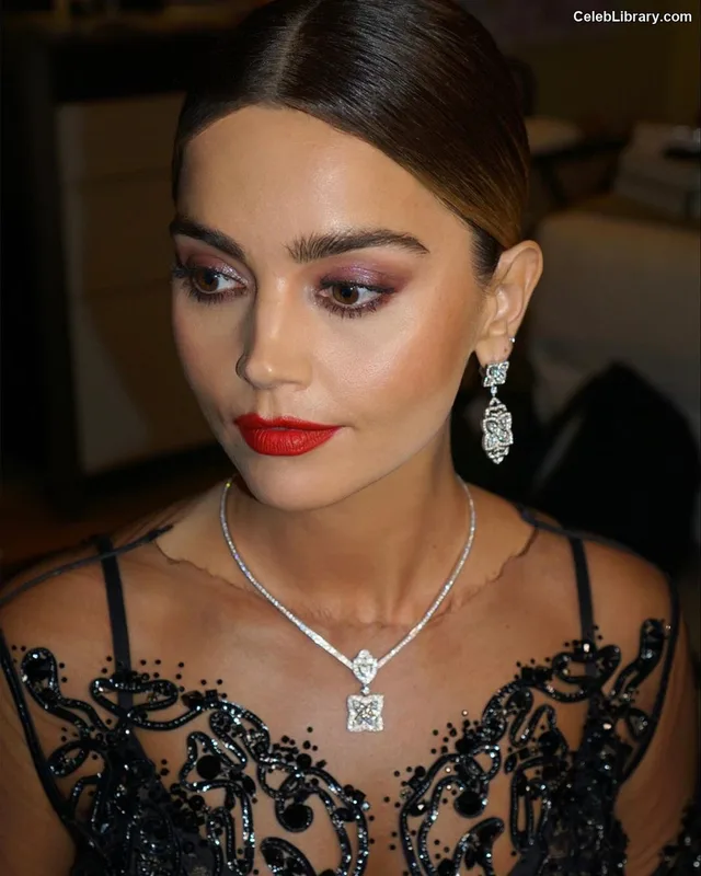 Jenna Coleman photo 21 of 499