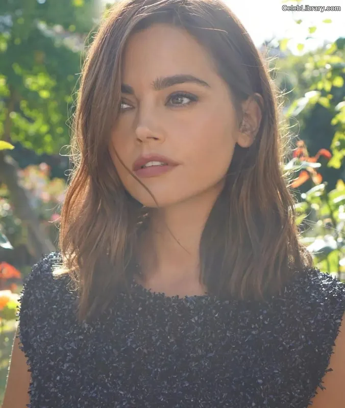Jenna Coleman photo 23 of 499