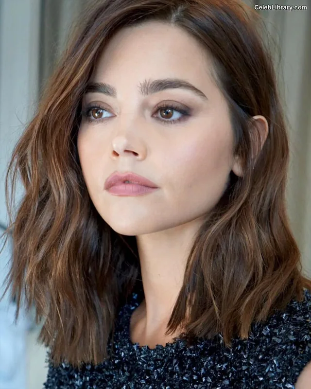 Jenna Coleman photo 2 of 499