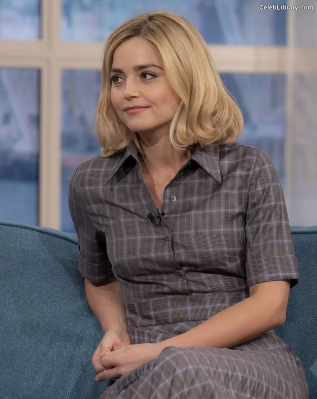 Jenna Coleman photo 16 of 499