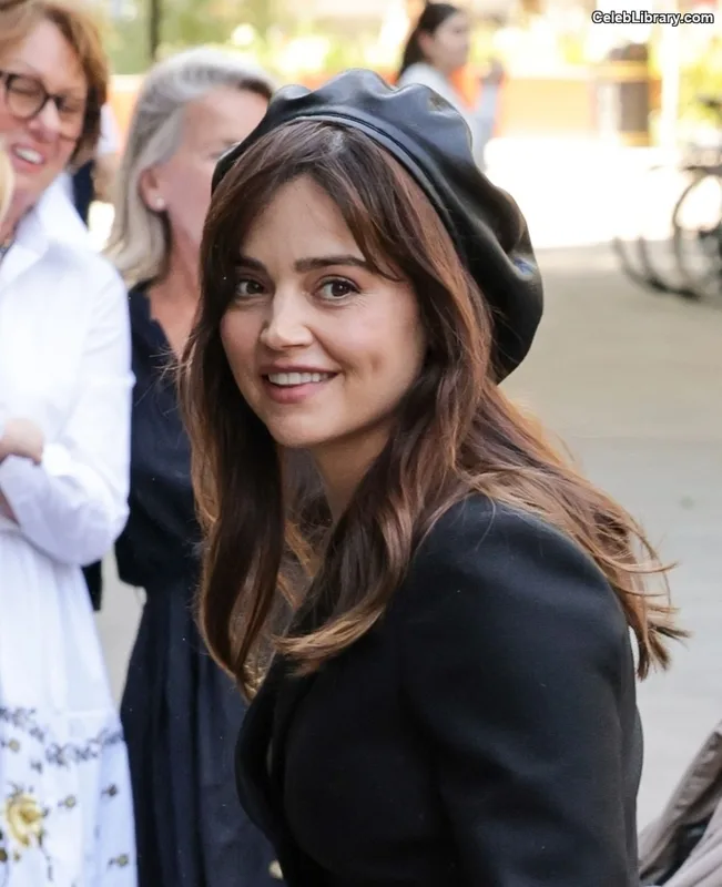 Jenna Coleman photo 22 of 499