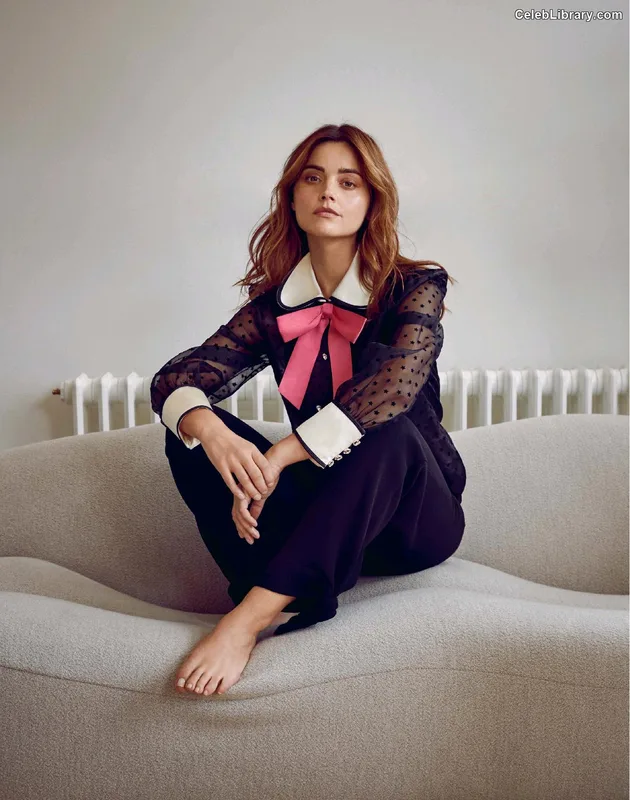 Jenna Coleman photo 23 of 499